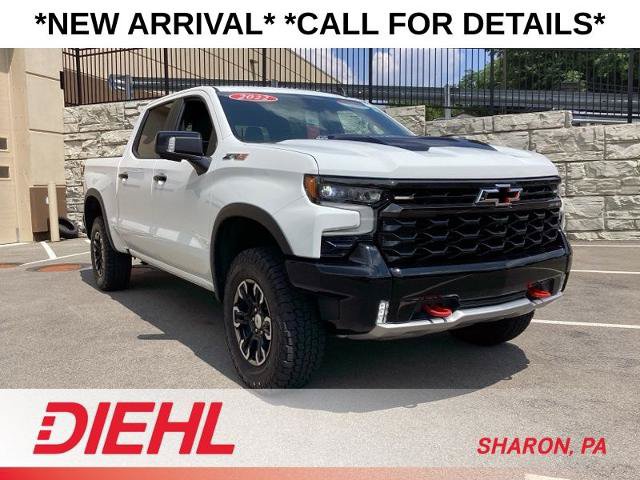 Used 2022 Chevrolet Silverado 1500 ZR2 w/ Technology Package AWD/4WD image 1