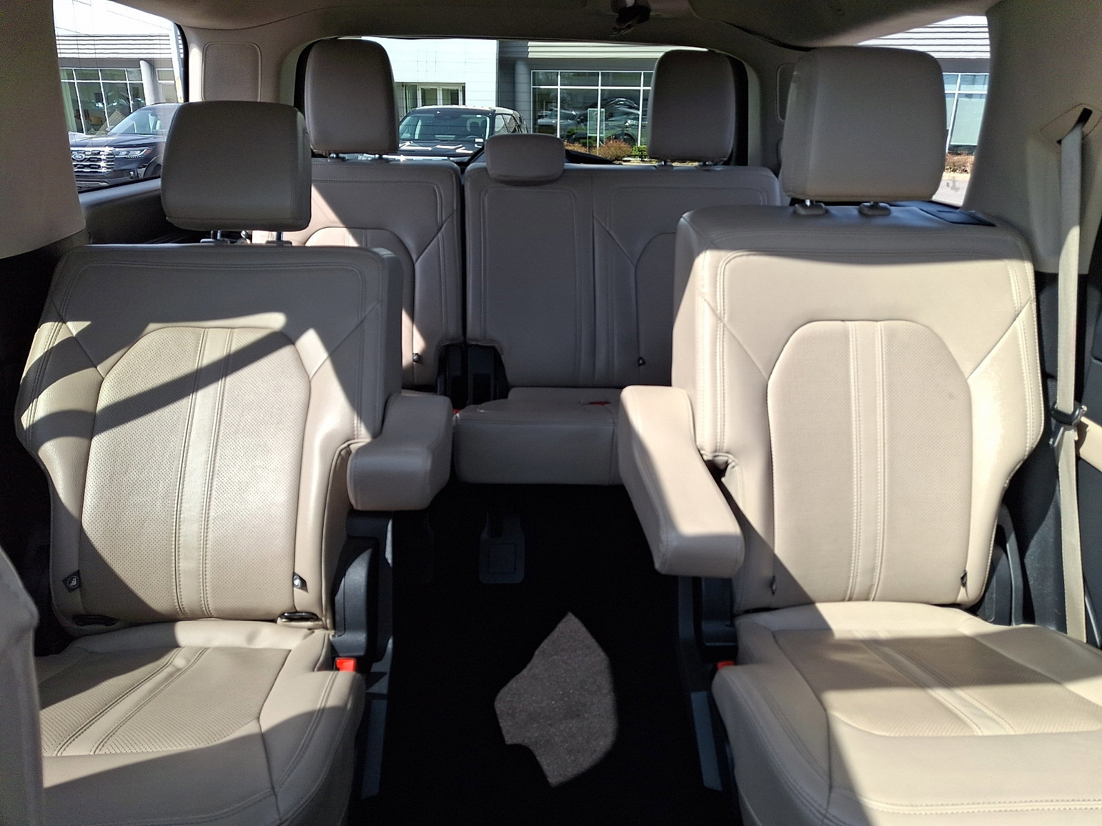 Certified 2023 Ford Expedition Limited image 19