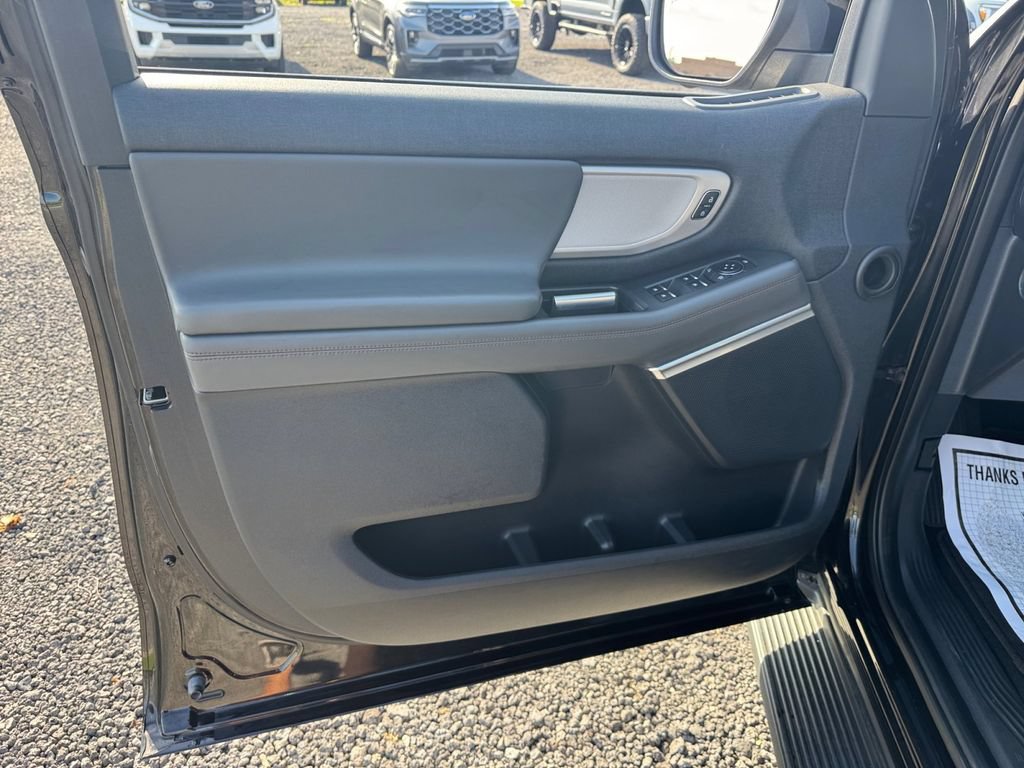 Certified 2025 Ford Expedition Active RWD image 34