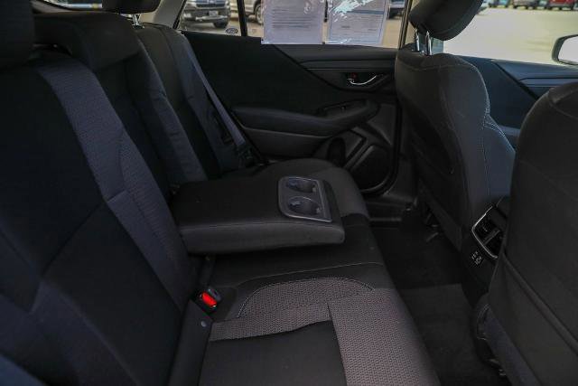 Used 2025 Subaru Outback Premium image 39