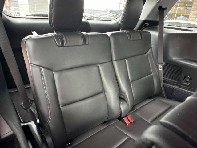 Certified 2023 Ford Explorer XLT w/ Equipment Group 202A RWD image 9
