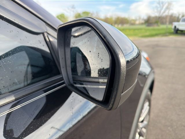 Certified 2022 Ford Explorer XLT w/ Equipment Group 202A image 6