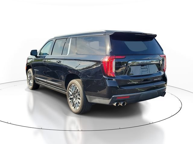 Used 2023 GMC Yukon XL Denali Ultimate AWD/4WD image 4