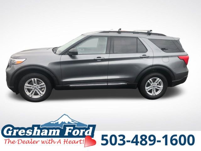Certified 2024 Ford Explorer XLT w/ Equipment Group 202A AWD/4WD image 3