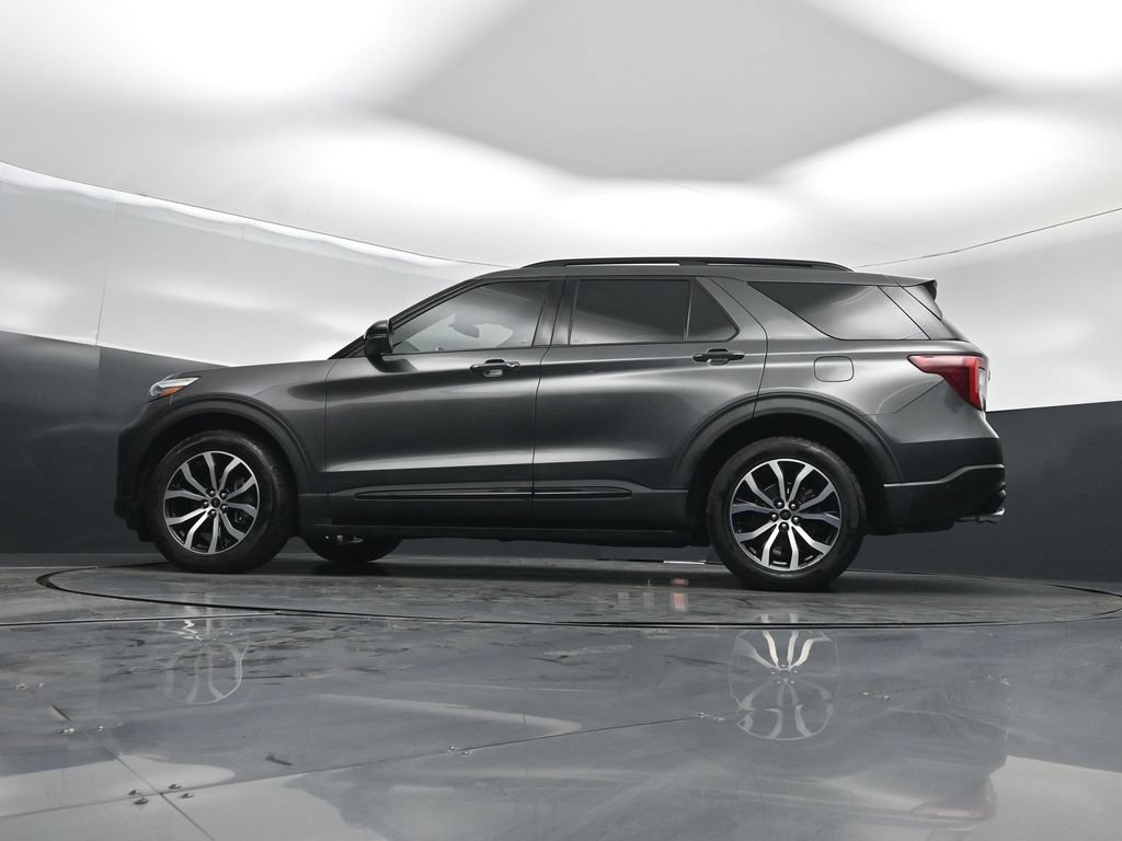 Certified 2020 Ford Explorer ST w/ Premium Technology Package AWD/4WD image 8