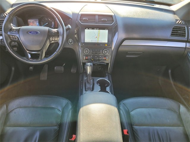 Certified 2018 Ford Explorer XLT w/ Equipment Group 202A image 11