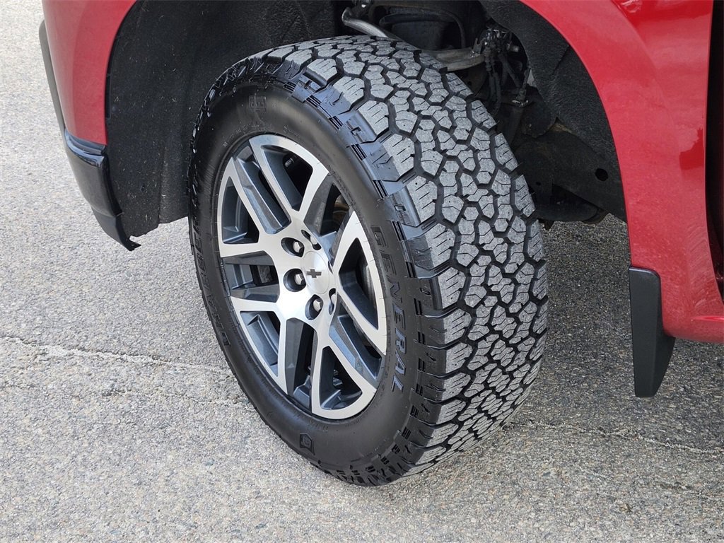 Used 2019 Chevrolet Silverado 1500 LT Trail Boss image 32