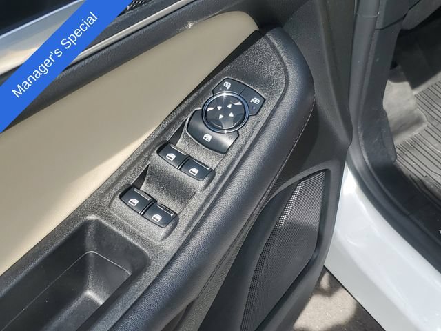 Certified 2023 Ford Edge SEL w/ Convenience Package AWD/4WD image 9