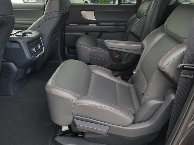 Certified 2025 Ford Expedition Max Active AWD/4WD image 11