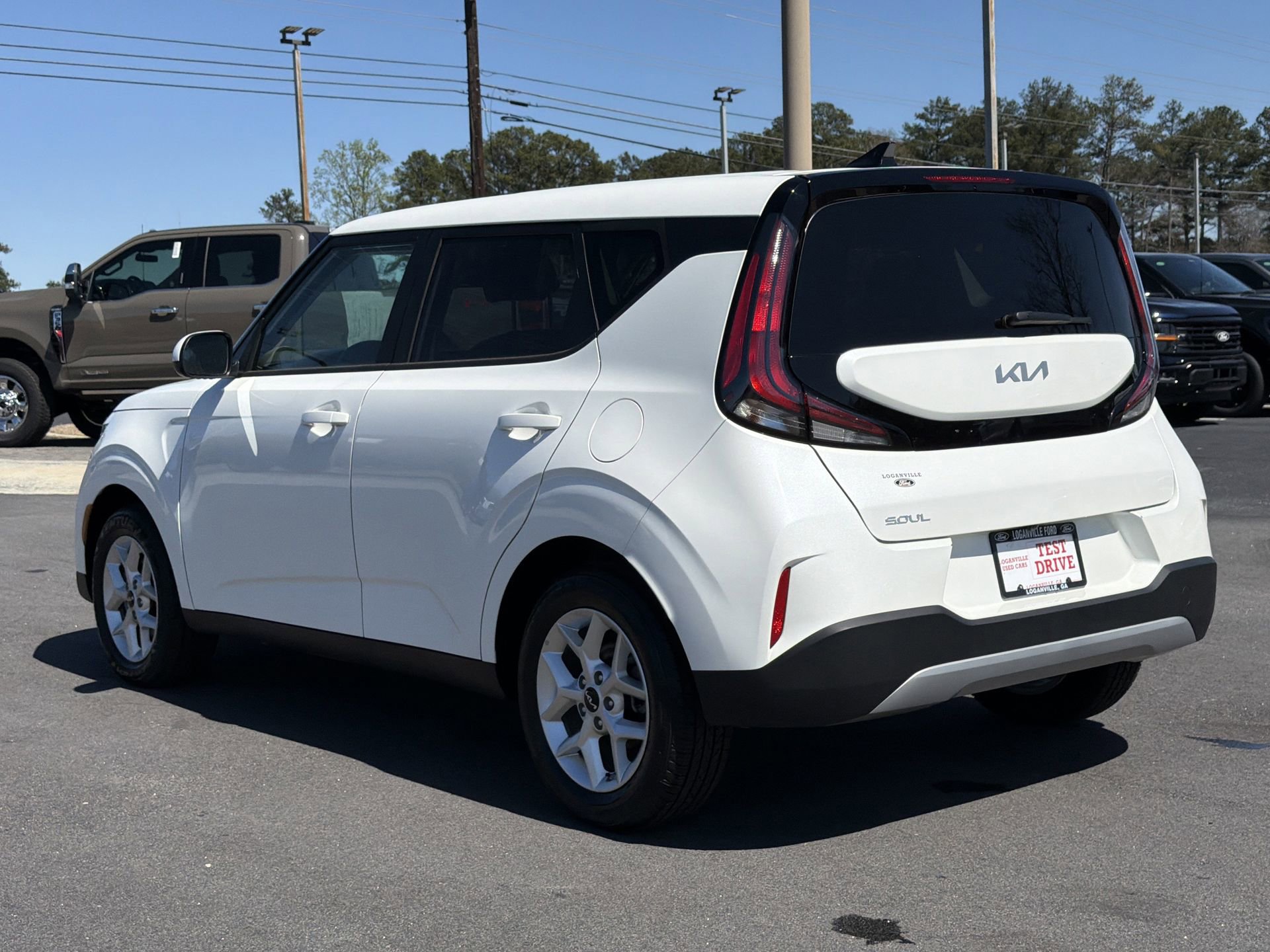 Used 2025 Kia Soul LX w/ LX Technology Package image 21