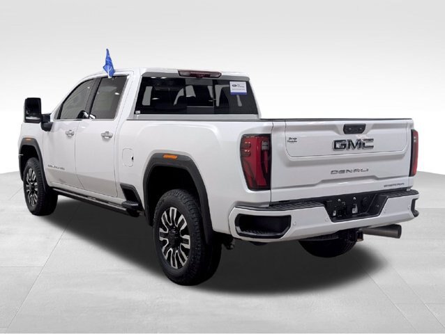 Used 2025 GMC Sierra 2500 Denali Ultimate AWD/4WD image 30