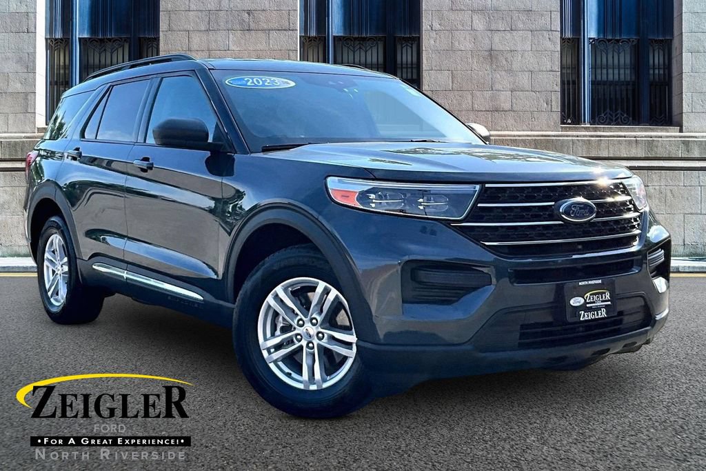 Certified 2023 Ford Explorer XLT AWD/4WD image 1