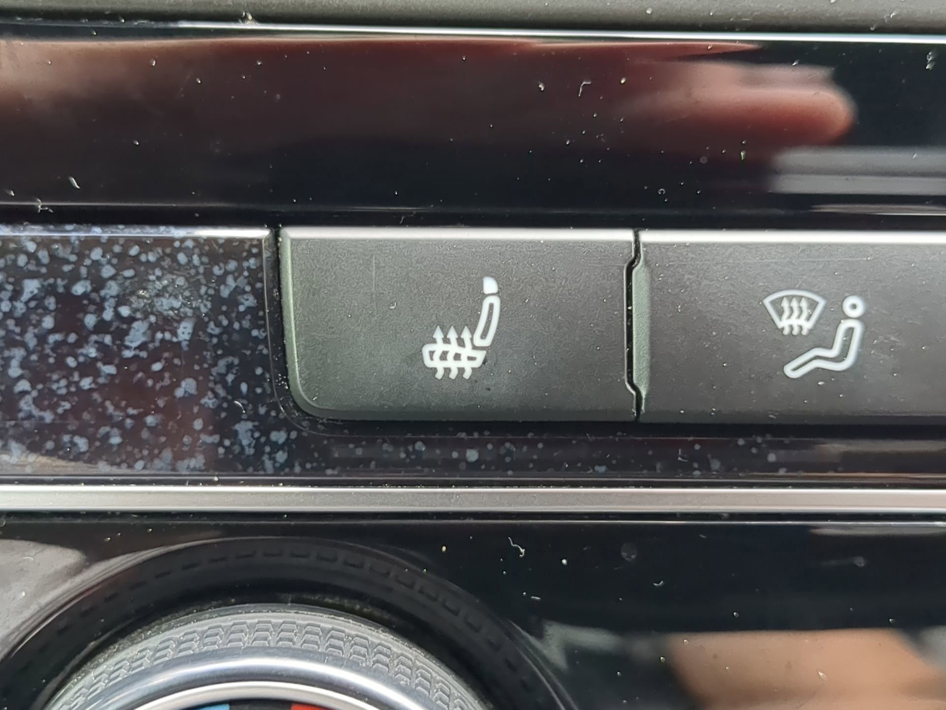 Used 2018 Volkswagen Passat GT image 53