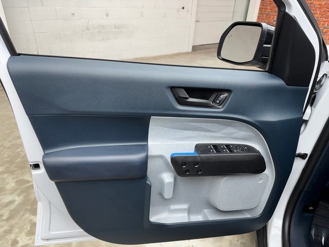 Certified 2025 Ford Maverick XLT w/ Equipment Group 301A image 11