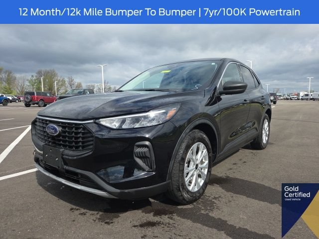 Certified 2023 Ford Escape Active w/ Cold Weather Package FWD image 2