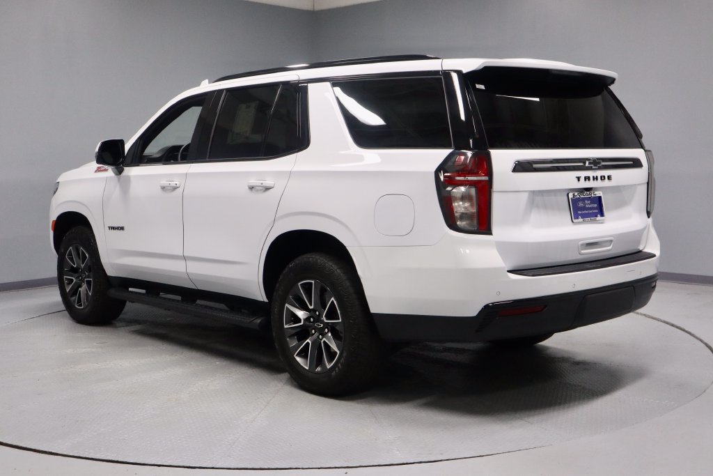 Used 2024 Chevrolet Tahoe Z71 w/ Luxury Package AWD/4WD image 9