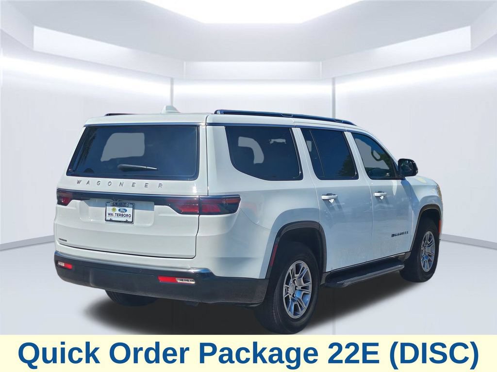Used 2023 Jeep Wagoneer 4WD image 22