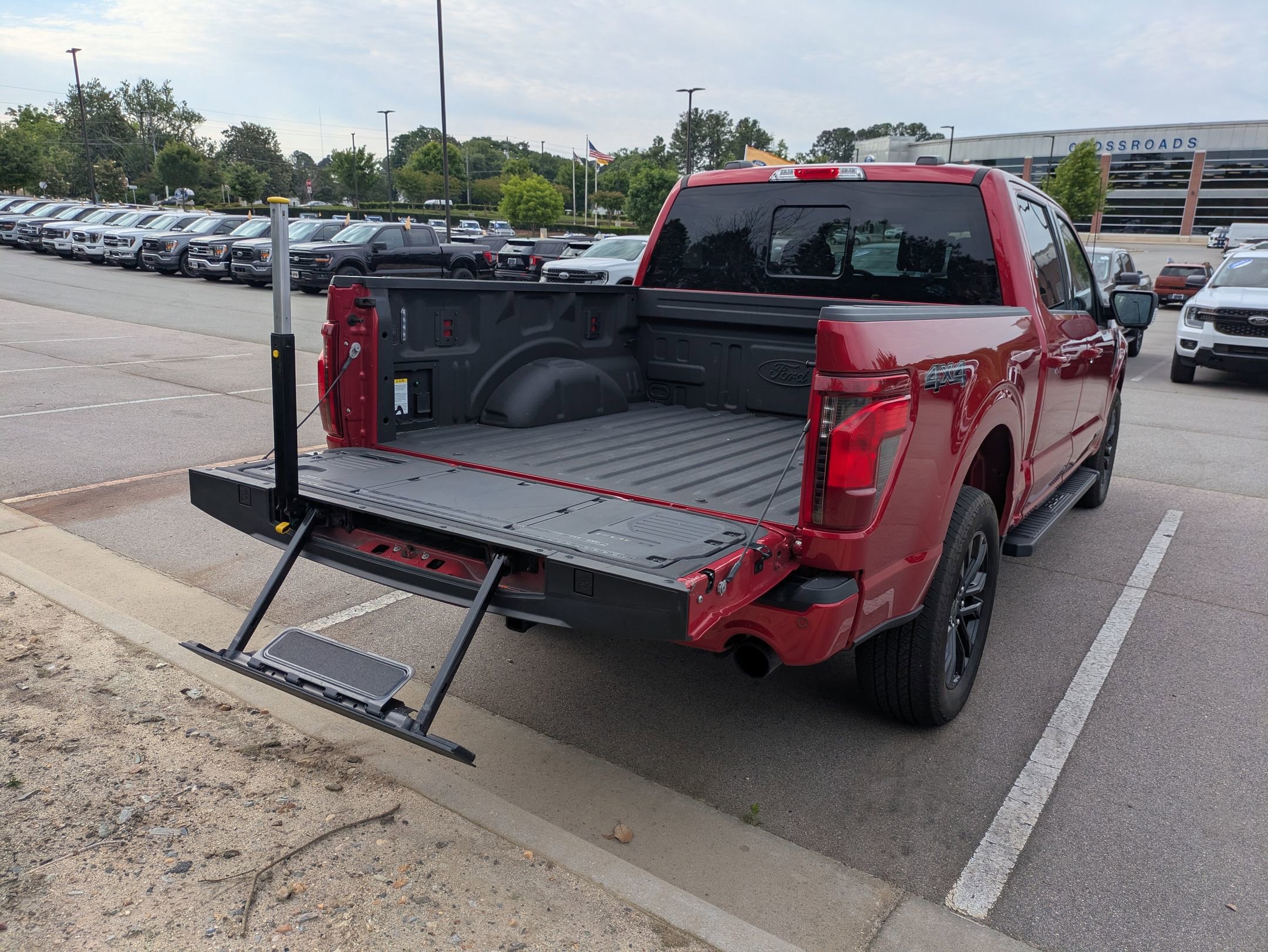 Certified 2024 Ford F150 XLT w/ Equipment Group 302A MID AWD/4WD image 38