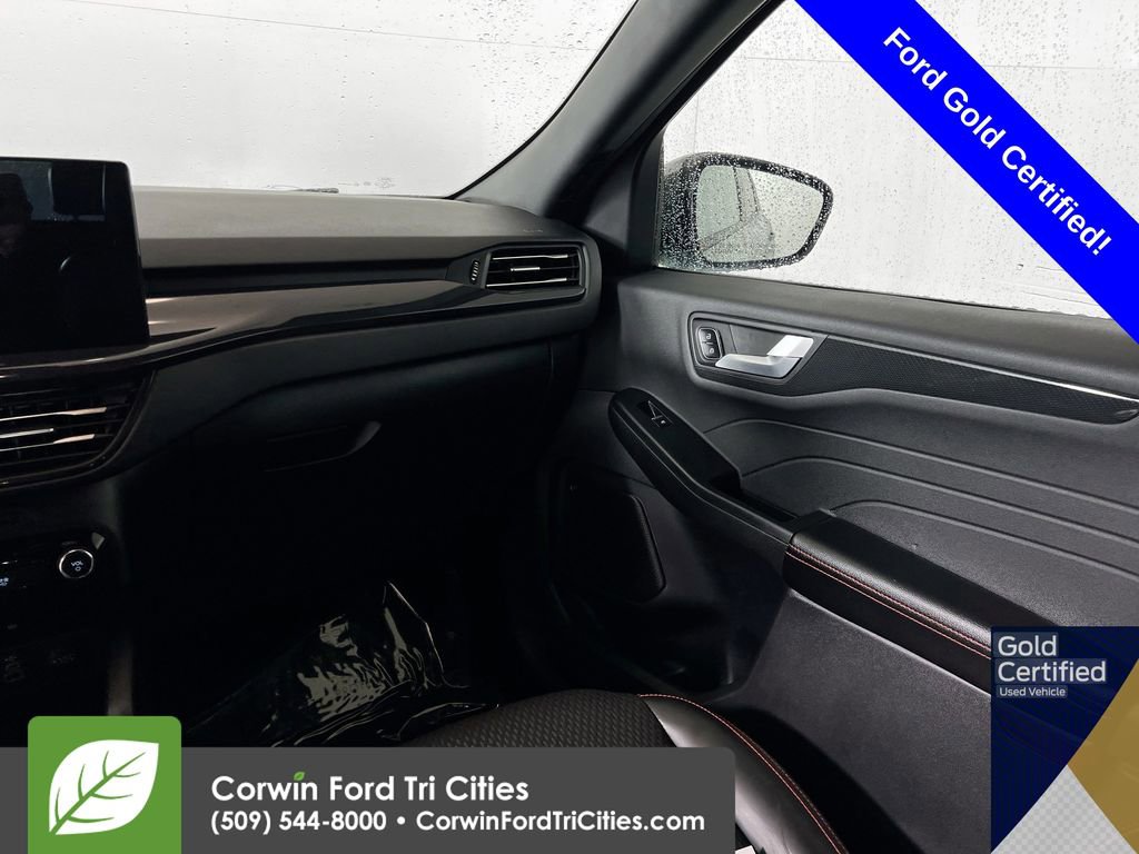 Certified 2024 Ford Escape ST-Line Select w/ Tech Pack #2 image 27