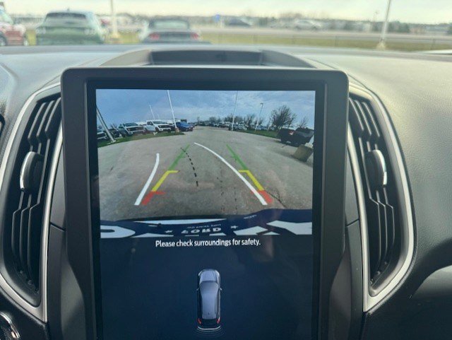 Certified 2024 Ford Edge SEL image 18