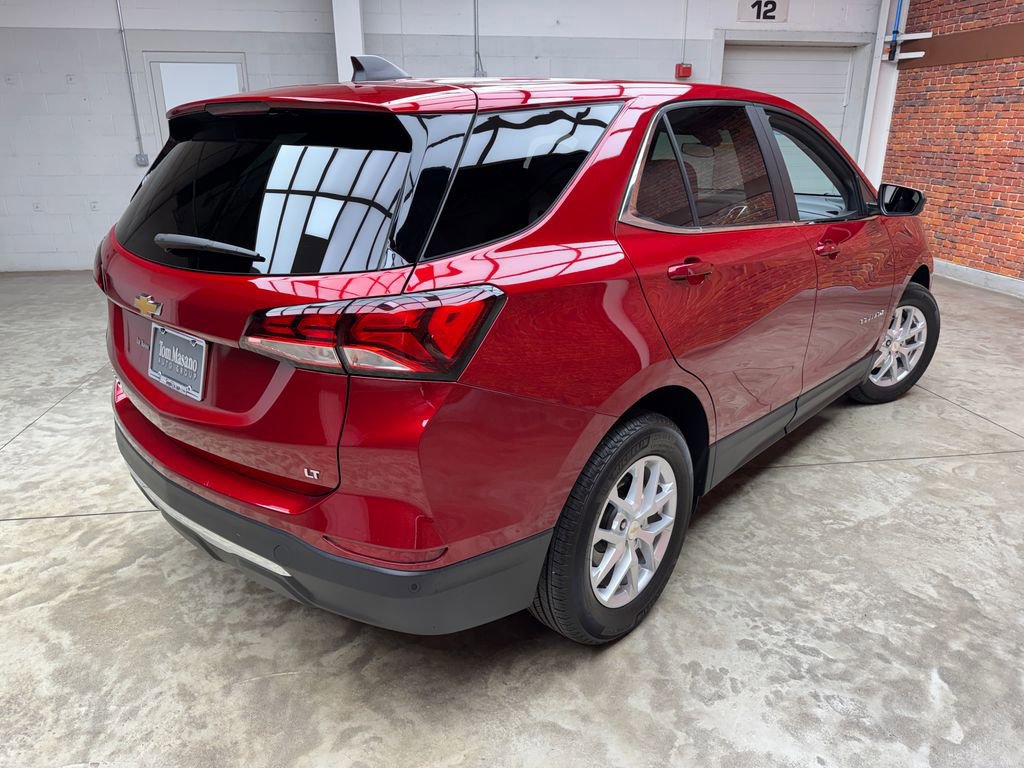 Used 2023 Chevrolet Equinox LT FWD image 4