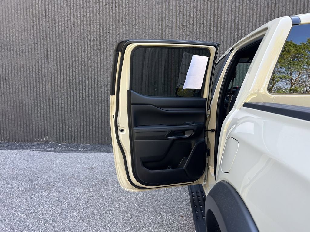 Certified 2025 Ford Ranger Raptor AWD/4WD image 15