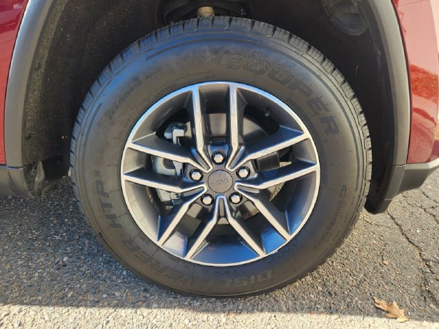 Used 2019 Jeep Grand Cherokee Limited w/ Trailer Tow Group IV AWD/4WD image 21