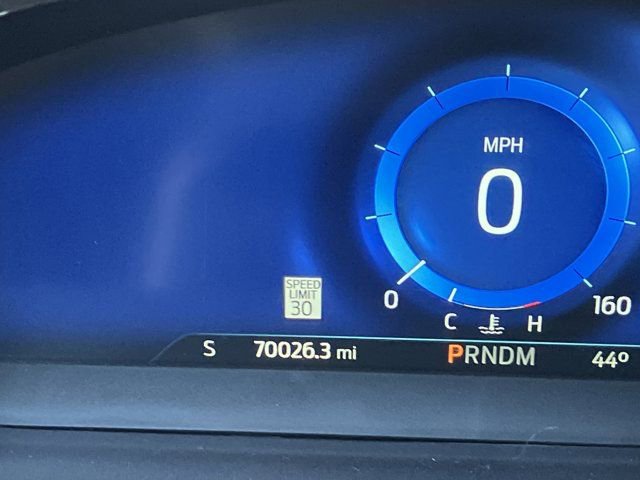 Certified 2021 Ford Explorer Platinum w/ Equipment Group 601A image 32