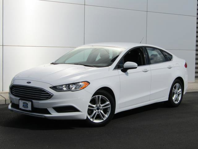 Certified 2018 Ford Fusion SE FWD image 26