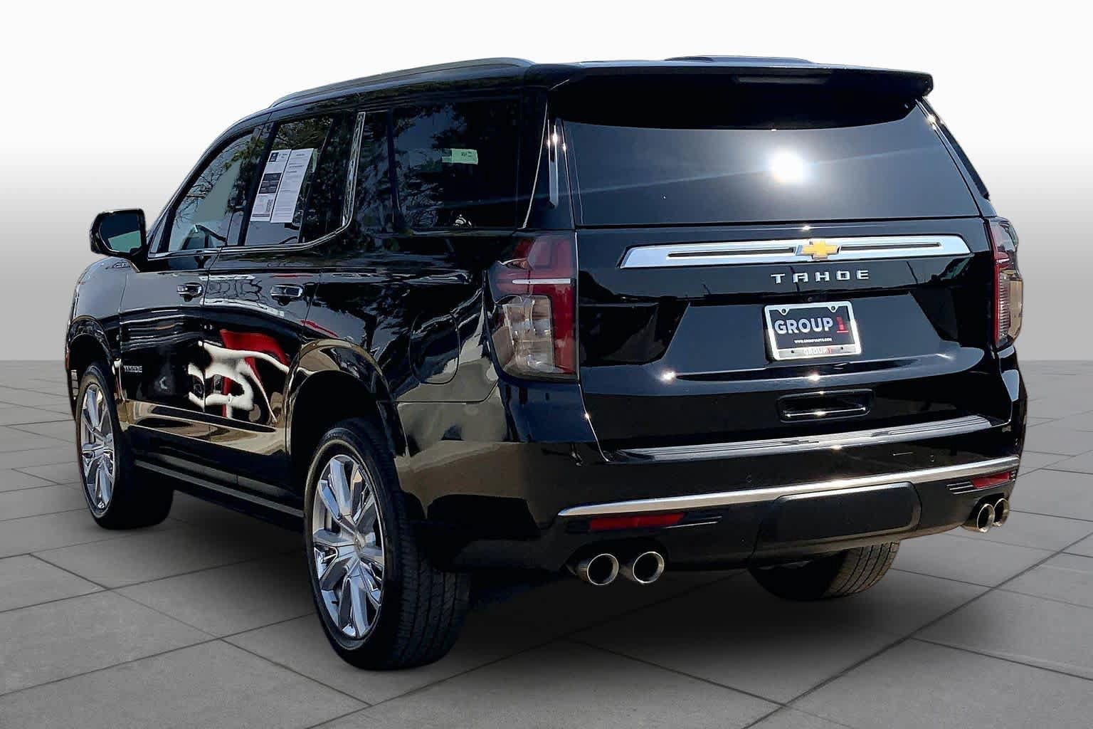 Used 2023 Chevrolet Tahoe High Country w/ Premium Package 2 AWD/4WD image 12