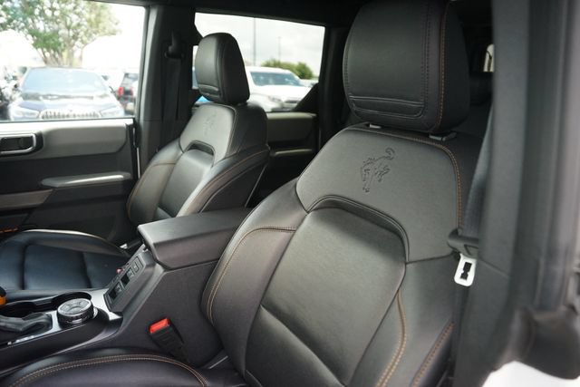 Certified 2023 Ford Bronco Badlands w/ Sasquatch Package AWD/4WD image 10