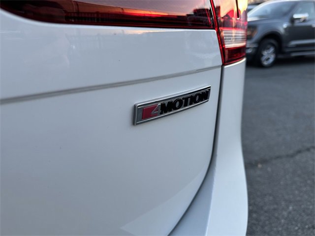 Used 2020 Volkswagen Tiguan S w/ 3rd Row Seat Package image 45