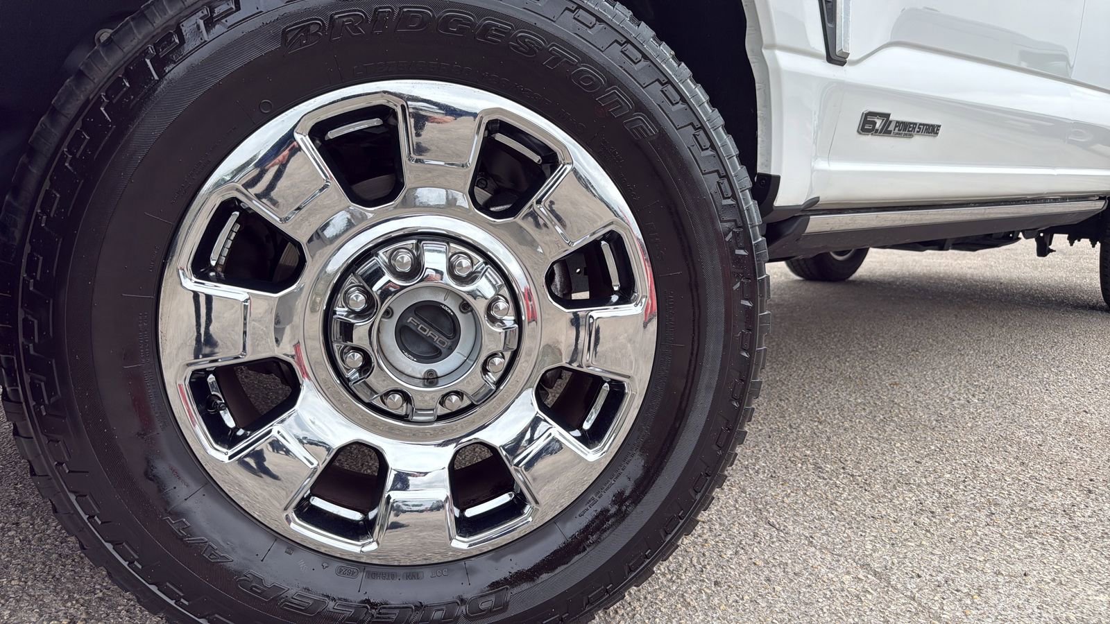 Certified 2025 Ford F250 King Ranch w/ Chrome Package AWD/4WD image 29