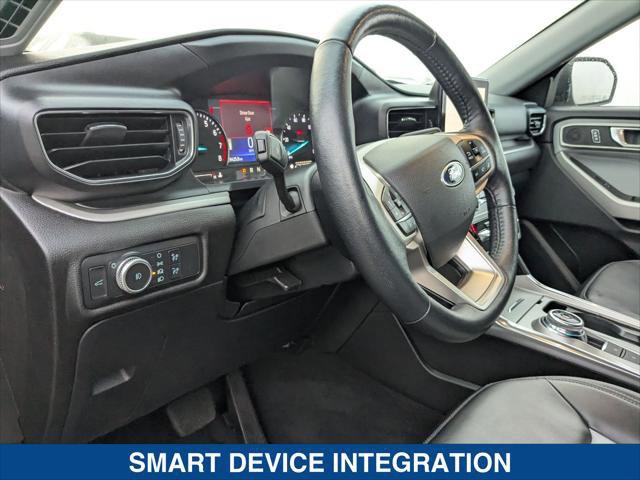 Certified 2022 Ford Explorer XLT w/ Equipment Group 202A image 12