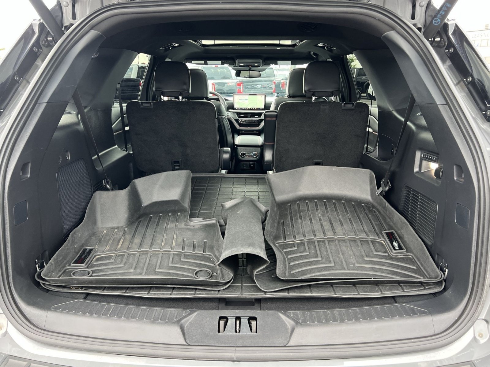Certified 2025 Ford Explorer ST AWD/4WD image 26