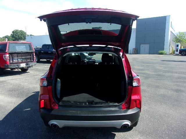 Certified 2022 Ford Escape SE w/ Convenience Package AWD/4WD image 5