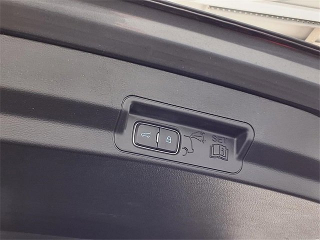 Certified 2022 Ford Explorer XLT w/ Equipment Group 202A image 29