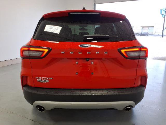 Certified 2024 Ford Escape Active w/ Cold Weather Package FWD image 4