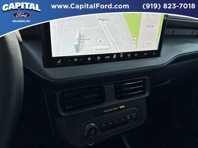 Certified 2025 Ford Maverick Lariat w/ Black Appearance Package image 27