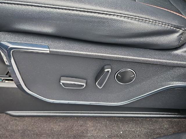 Certified 2022 Ford F150 Lariat w/ Equipment Group 502A High image 22