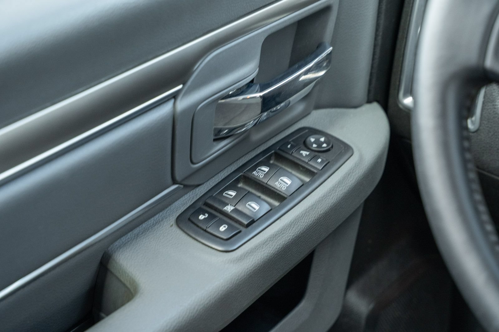 Used 2019 RAM 1500 Big Horn RWD image 29