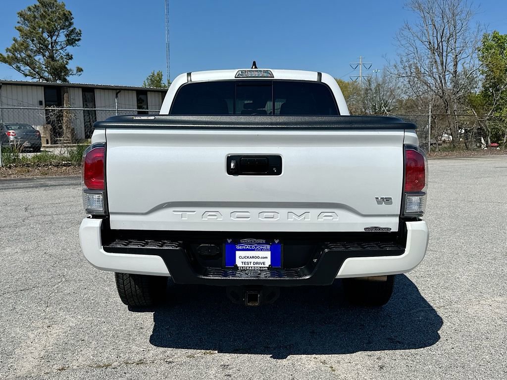 Used 2023 Toyota Tacoma TRD Sport image 3