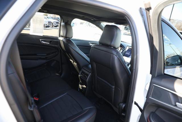 Certified 2024 Ford Edge ST-Line image 34