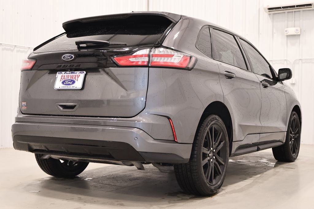 Certified 2023 Ford Edge ST-Line image 6