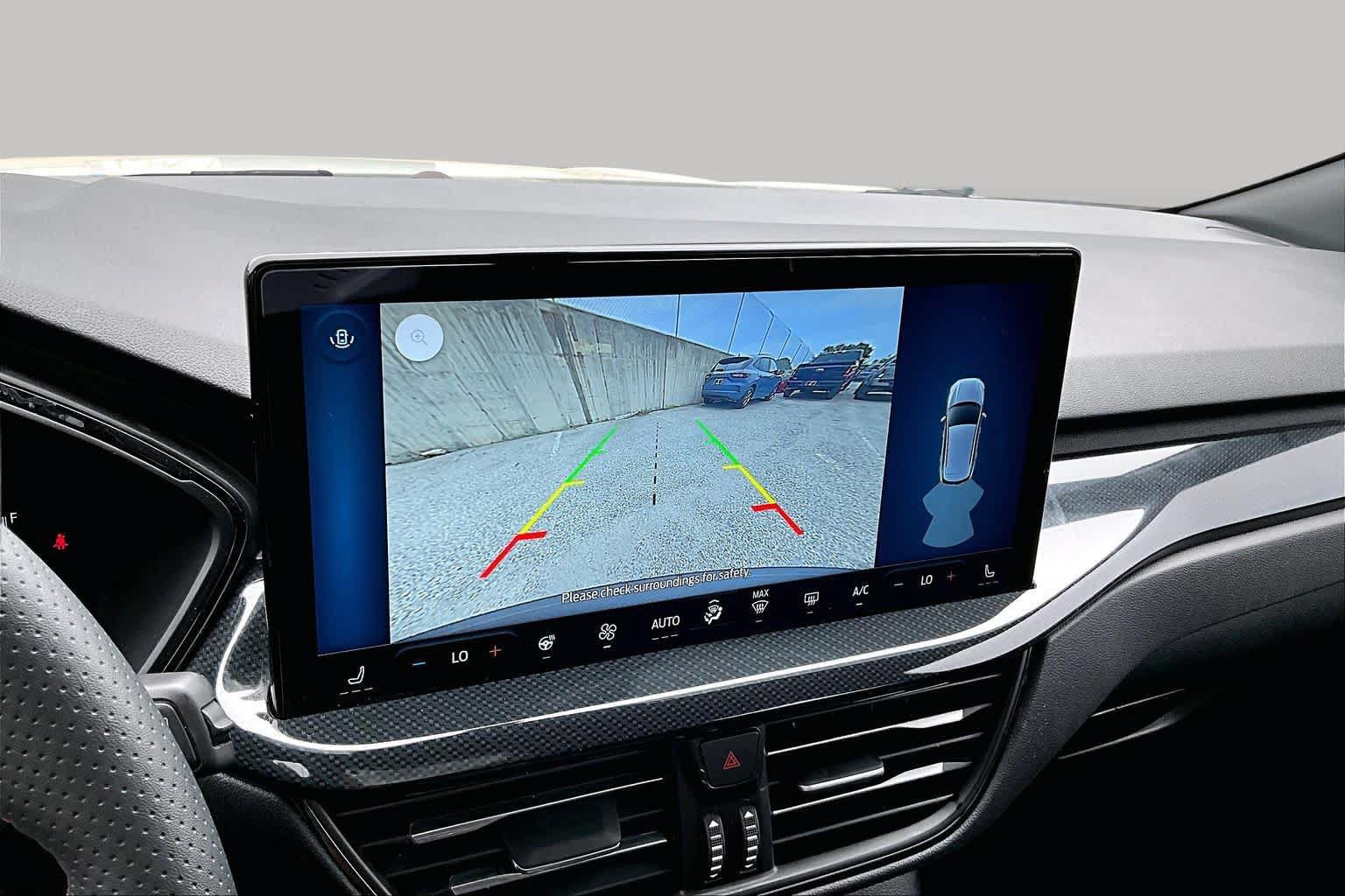 Certified 2025 Ford Escape ST-Line w/ Tech Pack #1 FWD image 29