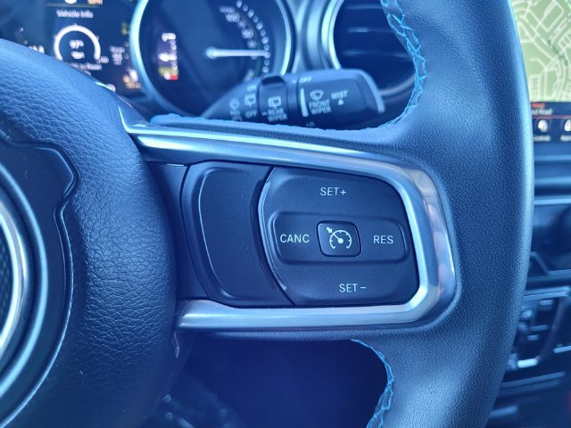 Used 2023 Jeep Wrangler Unlimited Rubicon 4xe AWD/4WD image 24