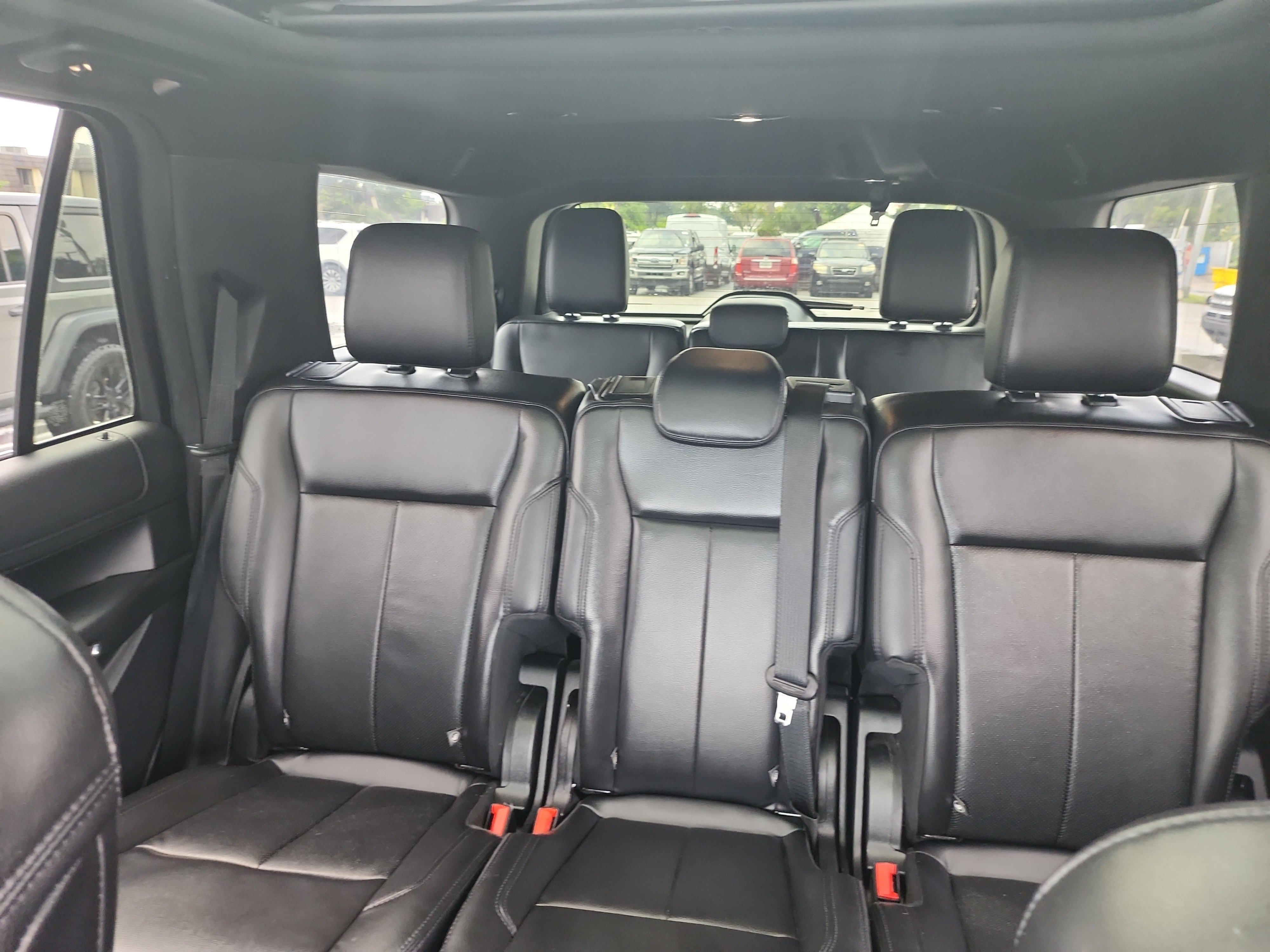 Certified 2020 Ford Expedition XLT w/ Equipment Group 202A RWD image 14