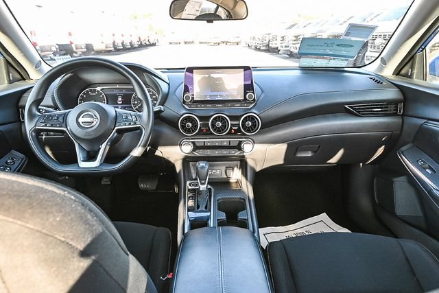 Used 2024 Nissan Sentra SV FWD image 15