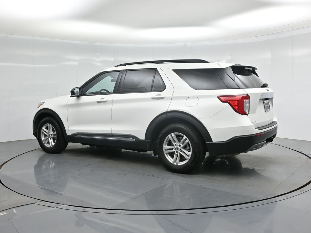 Certified 2021 Ford Explorer XLT image 16