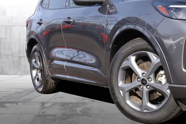 Certified 2024 Ford Escape ST-Line w/ Cold Weather Package image 6